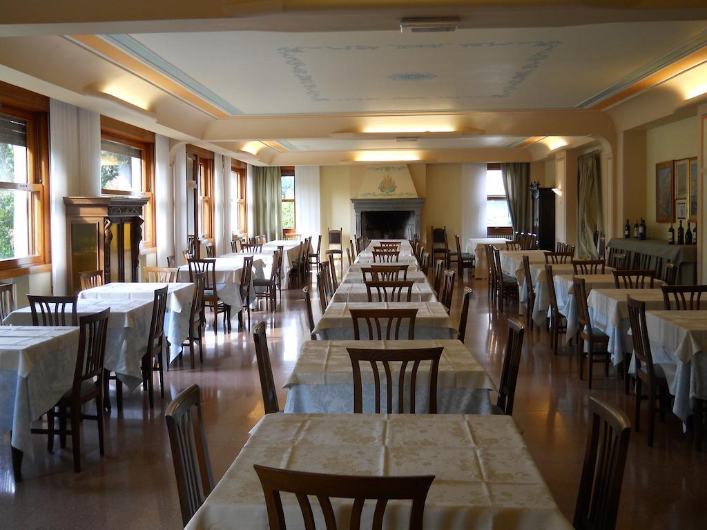 Albergo Ristorante Aquila Sulzano Exterior photo